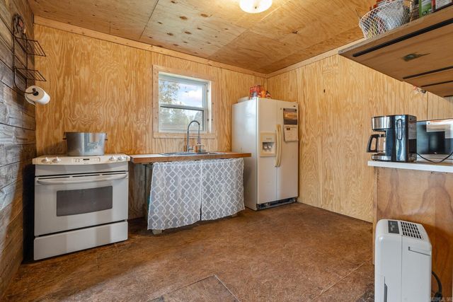 491 NC 4303, Hasty, AR 72640