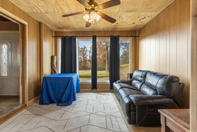 491 NC 4303, Hasty, AR 72640