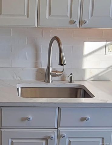 64 Kent Rd., Island Park, NY 11558