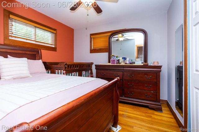 220 Winry Drive, Rochester Hills, MI 48307