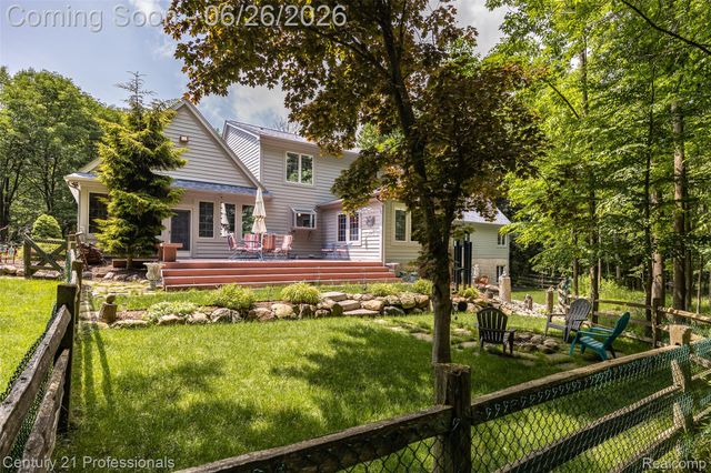 9200 Fox Hollow Road, Independence Charter Township, MI 48348