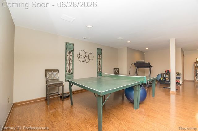 9200 Fox Hollow Road, Independence Charter Township, MI 48348
