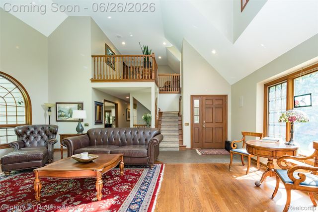 9200 Fox Hollow Road, Independence Charter Township, MI 48348