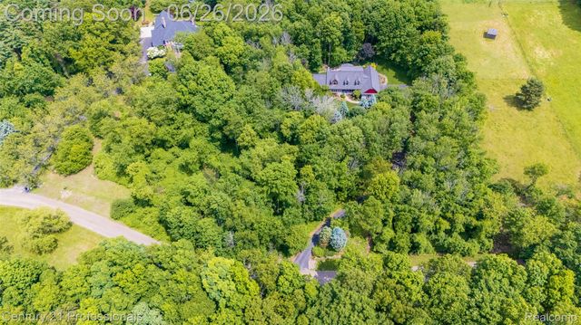 9200 Fox Hollow Road, Independence Charter Township, MI 48348