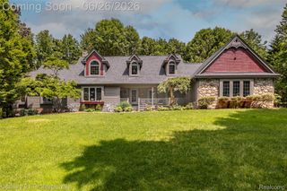 9200 Fox Hollow Road, Independence Charter Township, MI 48348