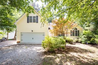 2310 Grey Oak Dr, North Chesterfield, VA 23236