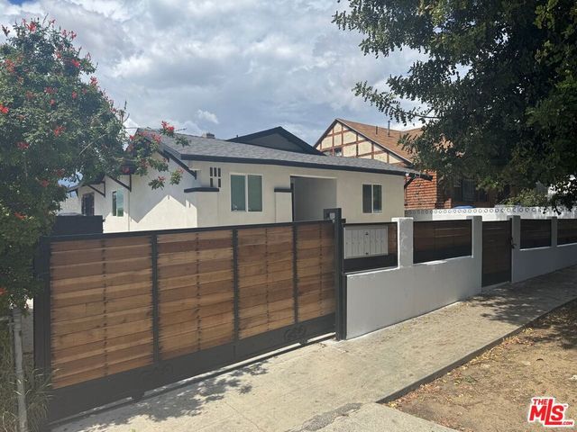 241 N Park View Street 243, Los Angeles, CA 90026