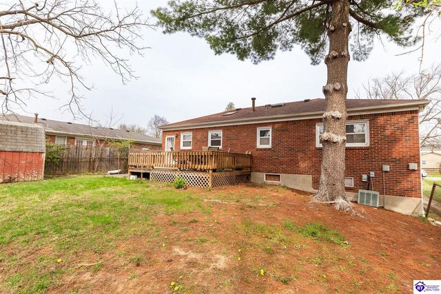 1526 Sanders Lane, Louisville, KY 40216