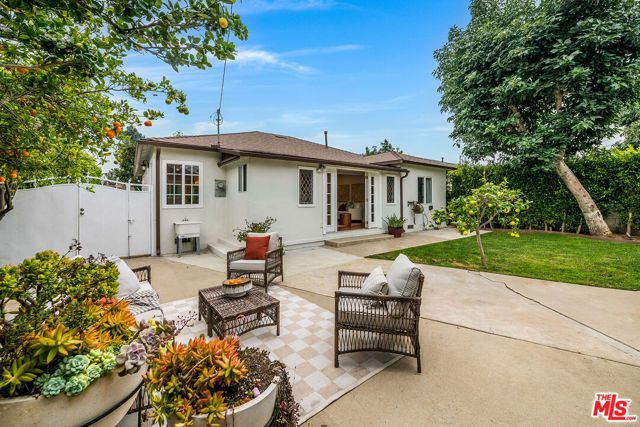 3345 Virginia Avenue, Santa Monica, CA 90404