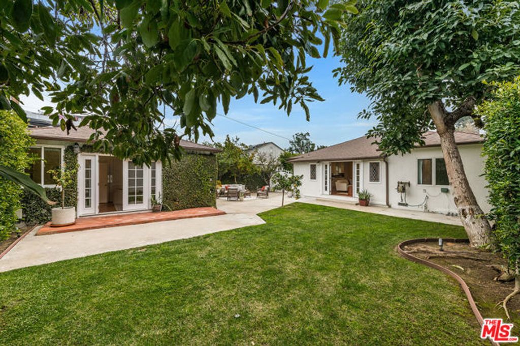 3345 Virginia Avenue, Santa Monica, CA 90404