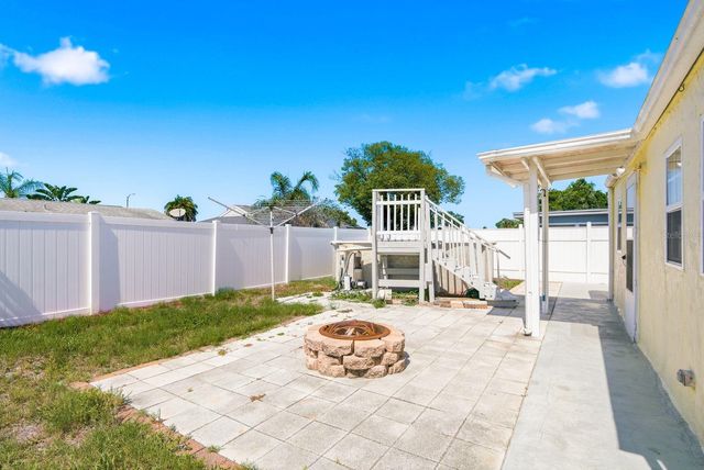 3153 MOOG ROAD, Holiday, FL 34691