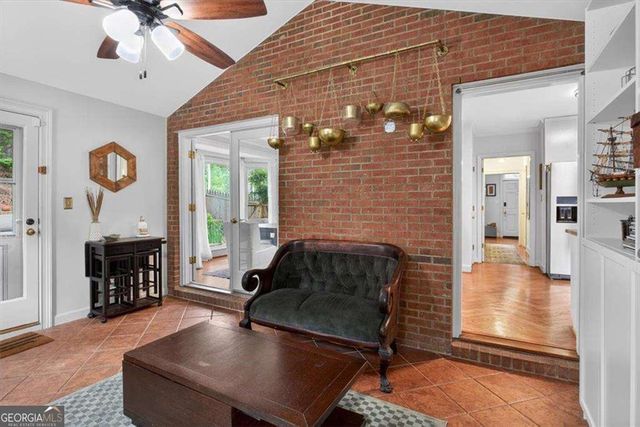 272 Windsor Parkway NE, Atlanta, GA 30342