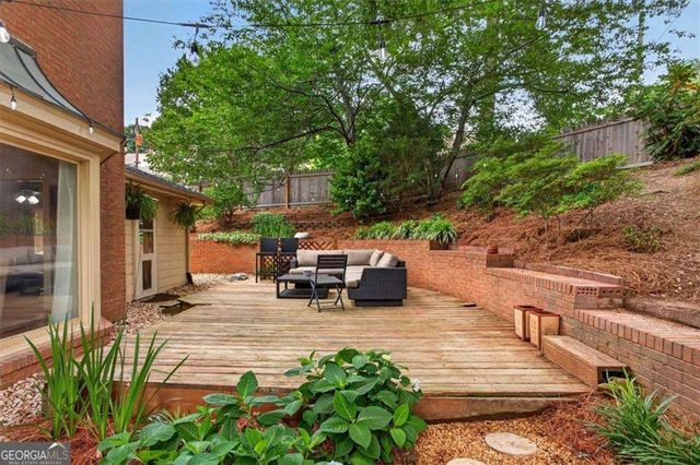 272 Windsor Parkway NE, Atlanta, GA 30342