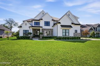112 Grey Bridge Court, Perrysburg, OH 43551