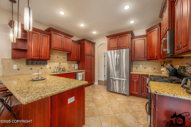 5010 E Fetlock Drive, Wasilla, AK 99654