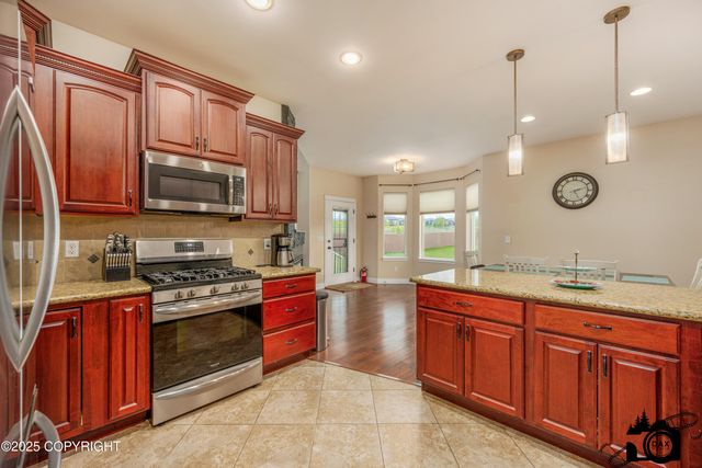 5010 E Fetlock Drive, Wasilla, AK 99654