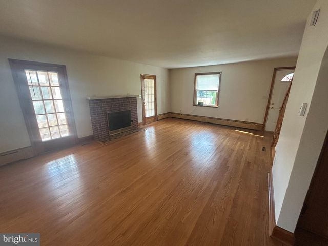 10005 HARFORD RD, Baltimore, MD 21234