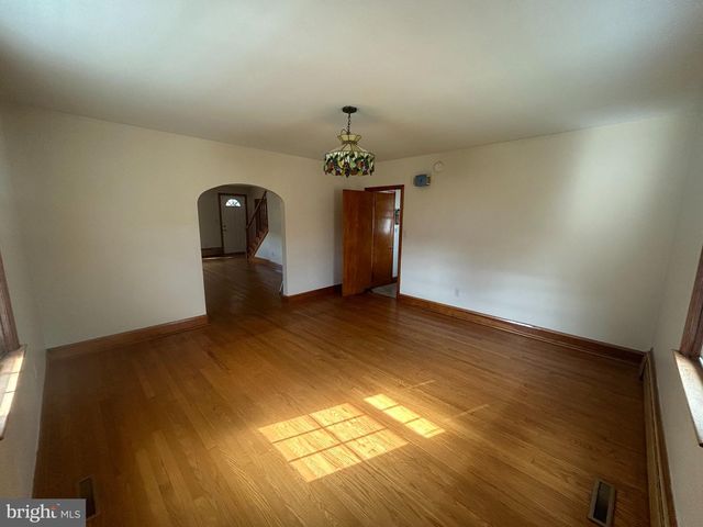 10005 HARFORD RD, Baltimore, MD 21234