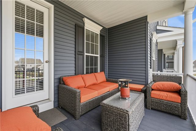 318 Harlequin St, Cranberry Twp, PA 16066