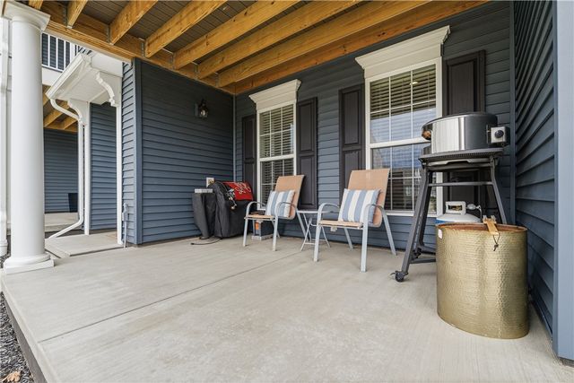 318 Harlequin St, Cranberry Twp, PA 16066