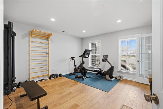318 Harlequin St, Cranberry Twp, PA 16066