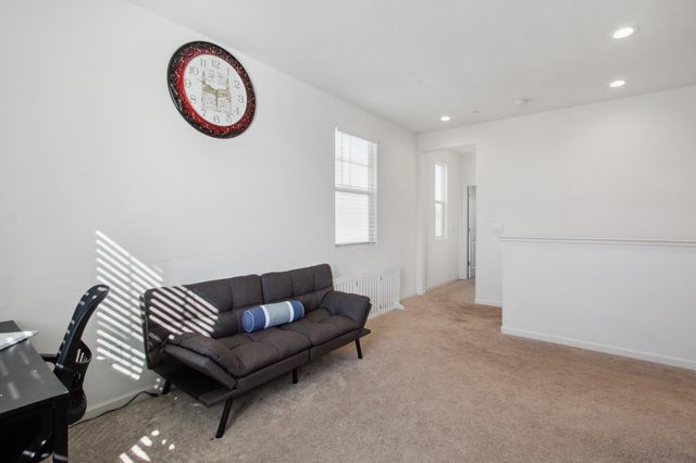 10361 Dynamic Way, Elk Grove, CA 95757