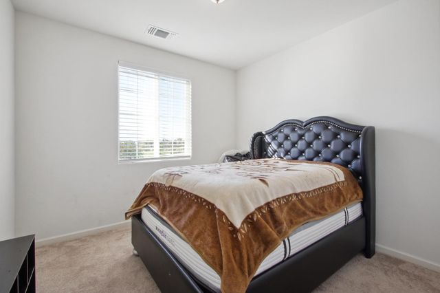 10361 Dynamic Way, Elk Grove, CA 95757