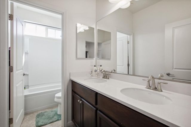 10361 Dynamic Way, Elk Grove, CA 95757