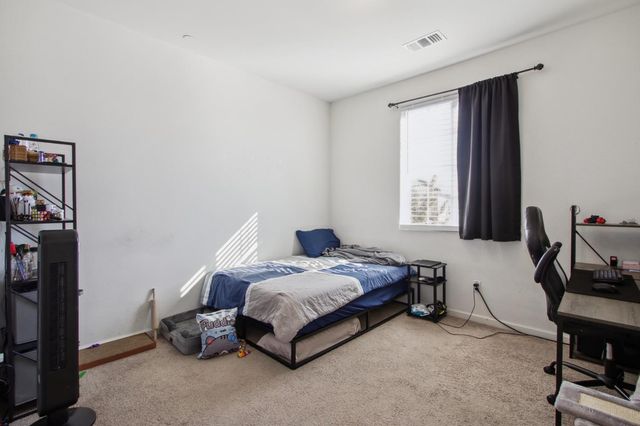 10361 Dynamic Way, Elk Grove, CA 95757