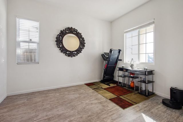 10361 Dynamic Way, Elk Grove, CA 95757