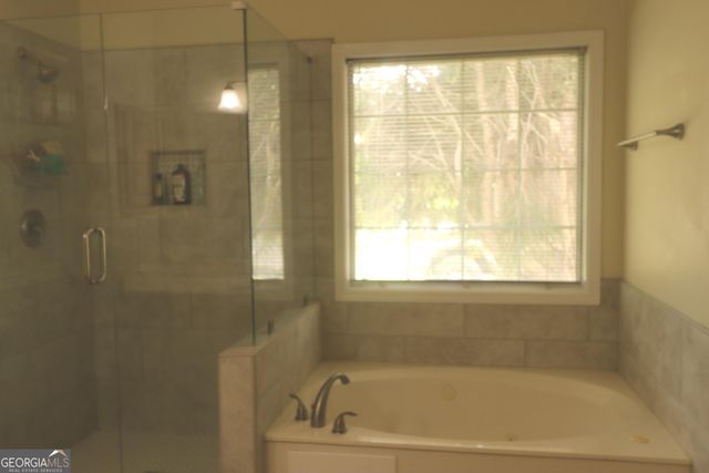 12136 Edgewater Drive, Hampton, GA 30228