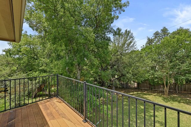 9402 Springwood DR, Austin, TX 78750