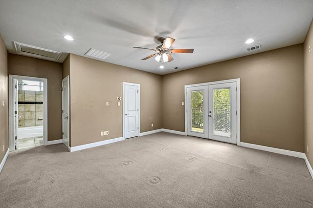 9402 Springwood DR, Austin, TX 78750