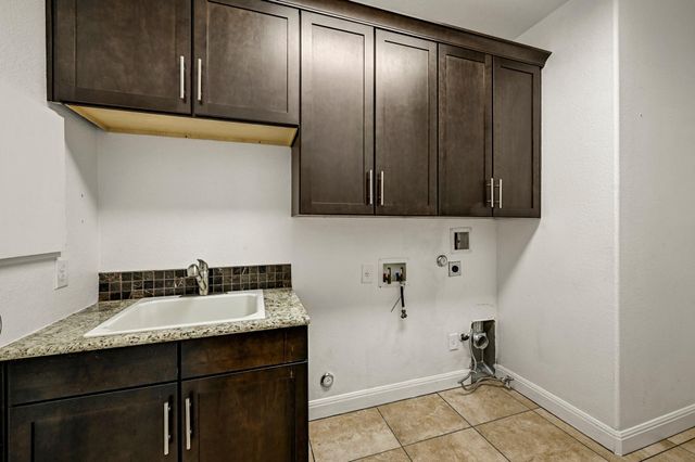 9402 Springwood DR, Austin, TX 78750
