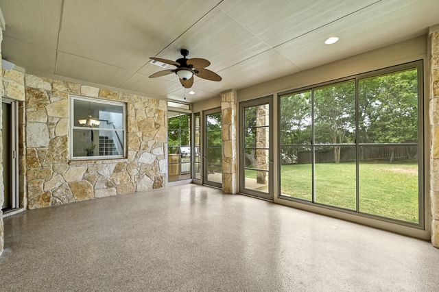 9402 Springwood DR, Austin, TX 78750