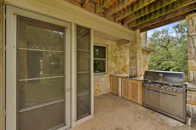 9402 Springwood DR, Austin, TX 78750