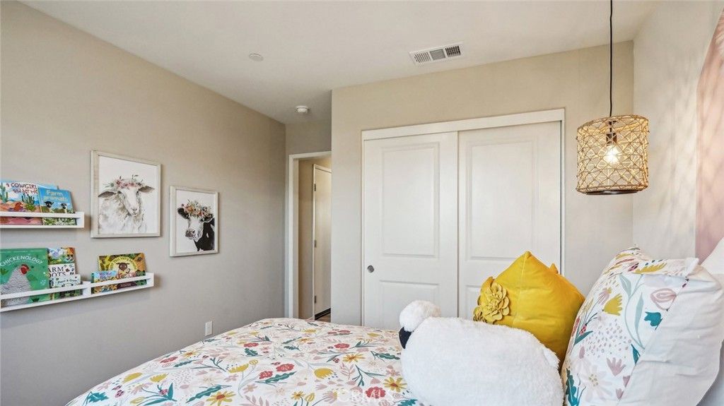 Image 17 of property listing at 31238 Maple Bark Drive, Winchester, CA 92596