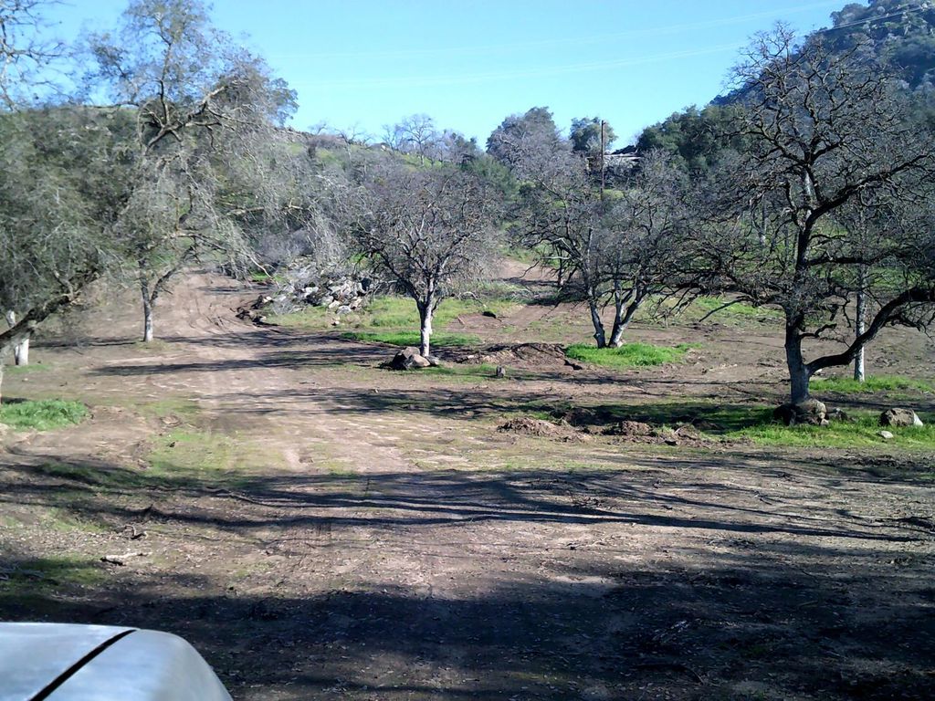 Image 24 of property listing at 38949 Roundtree Lane, Yokuts Valley, CA 93675