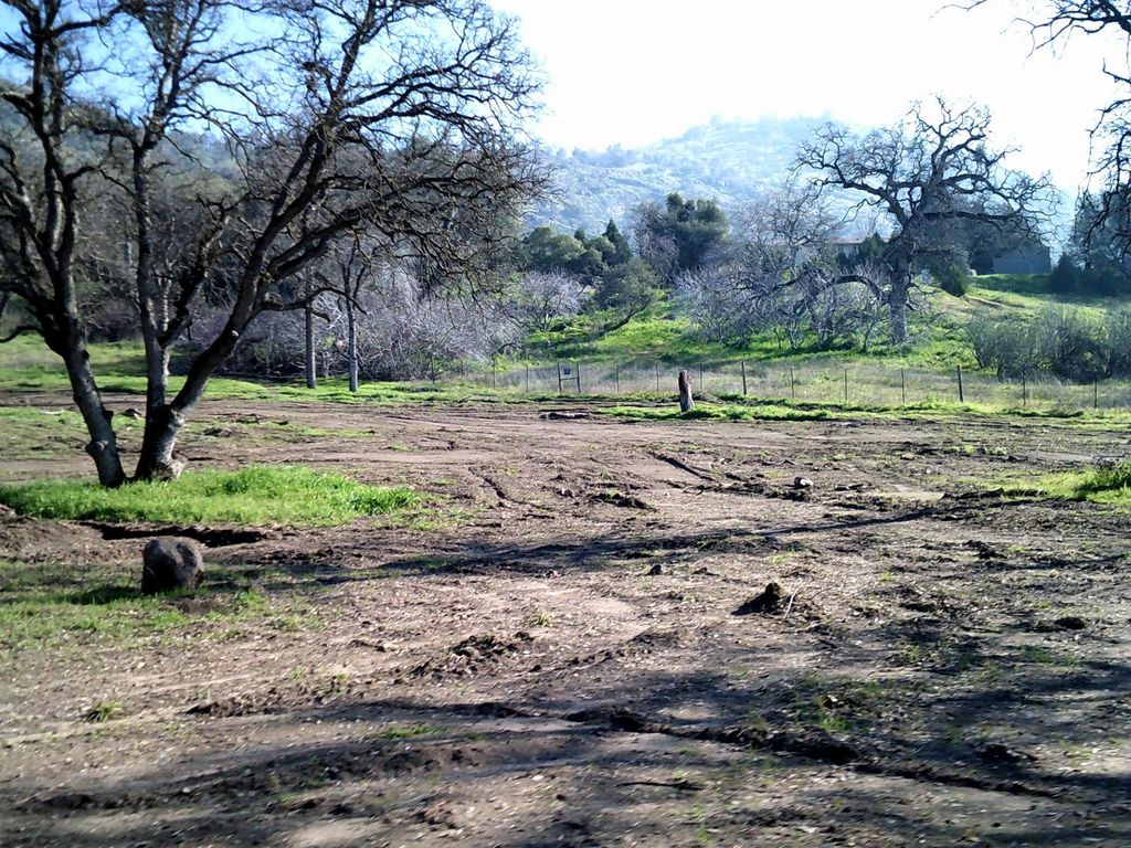 Image 25 of property listing at 38949 Roundtree Lane, Yokuts Valley, CA 93675