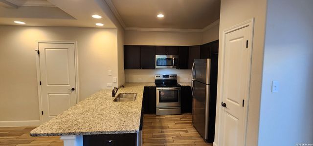 6423 Melanzane Ave Unit 104, San Antonio, TX 78233