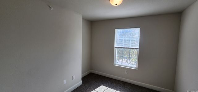 6423 Melanzane Ave Unit 104, San Antonio, TX 78233