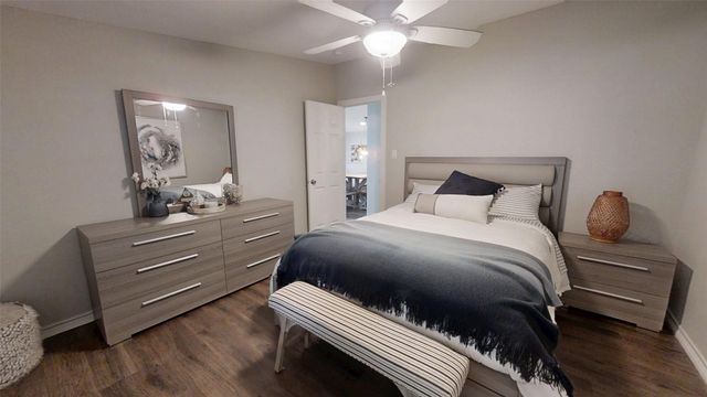 3703 Hartwood Drive, Granbury, TX 76049