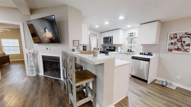 3703 Hartwood Drive, Granbury, TX 76049