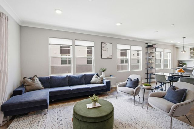 1069 Bigleaf Place 202, San Jose, CA 95131