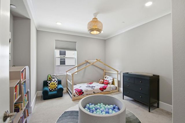 1069 Bigleaf Place 202, San Jose, CA 95131