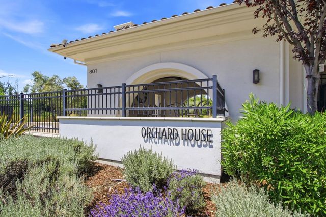 1069 Bigleaf Place 202, San Jose, CA 95131