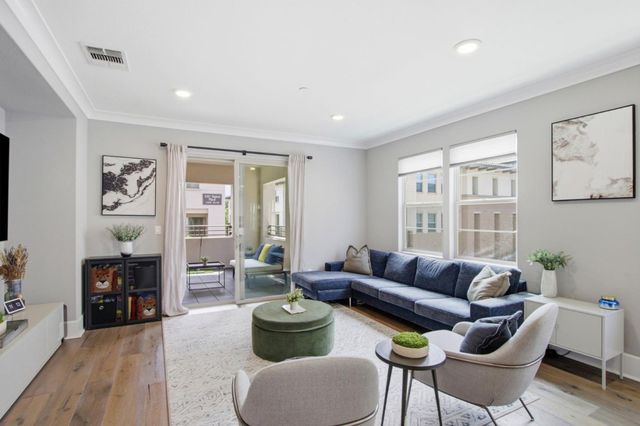 1069 Bigleaf Place 202, San Jose, CA 95131