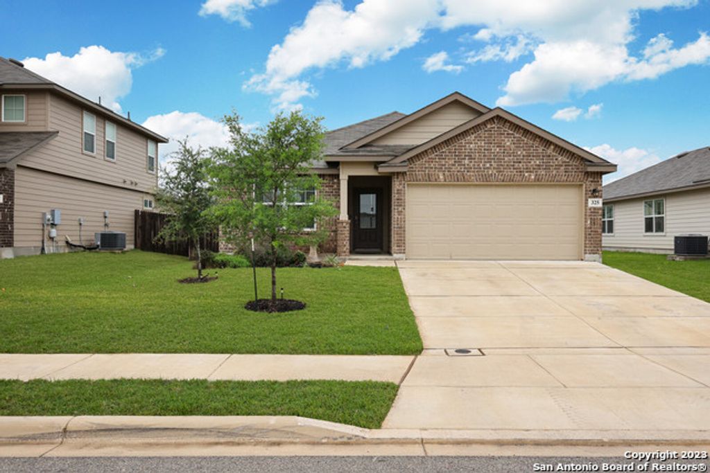 325 COLBERT FERRY, Cibolo, TX 78108