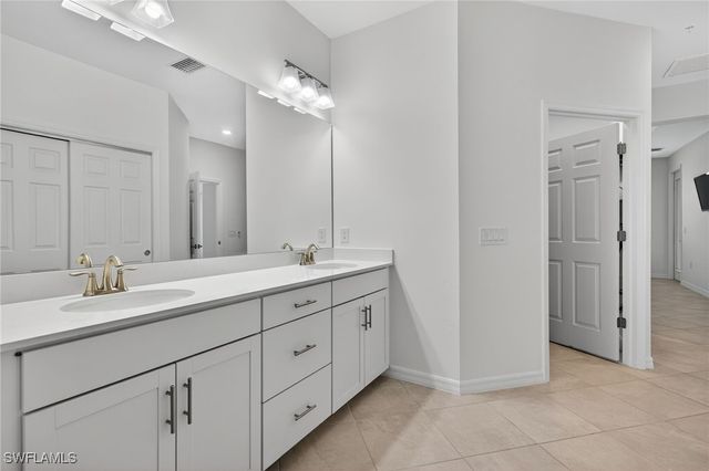 12041 Santaluz DR 202, Fort Myers, FL 33913