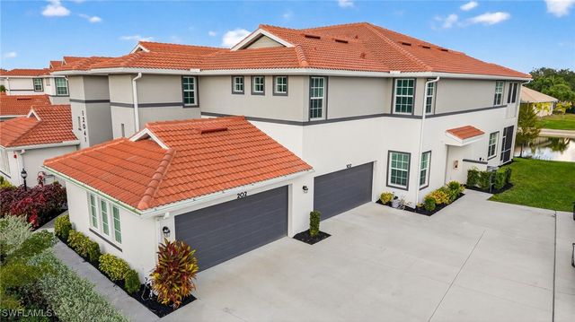 12041 Santaluz DR 202, Fort Myers, FL 33913